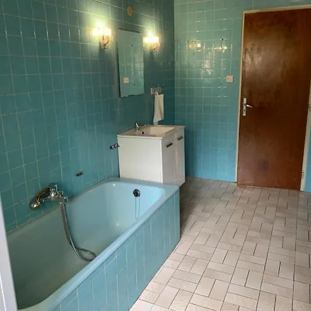 Hold2 - Grande Chambre Homestay szállás